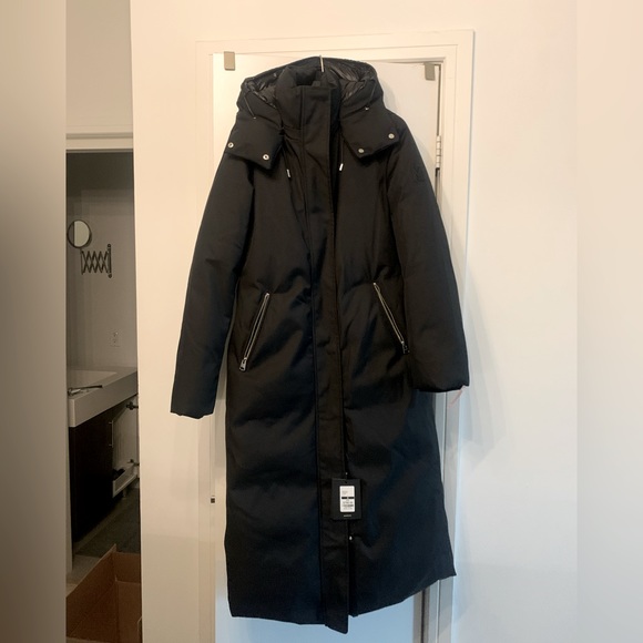 Long Mackage Kelsie Parka-BRAND NEW with tags- medium - Picture 15 of 16